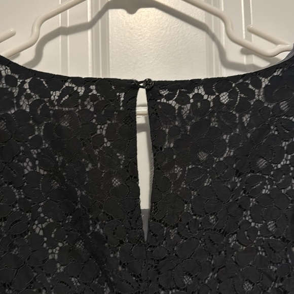 Lacey back dress. - Picture 5 of 9